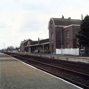 Puurs - SNCB K04043-008 (1).jpg